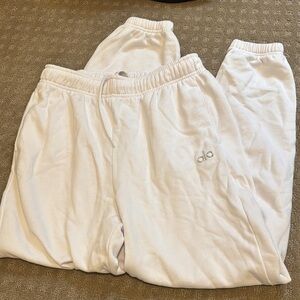 Alo sweats size M